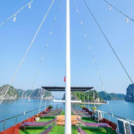 Отель Cat Ba Bay Cruises Dong Khe Sau Экстерьер фото
