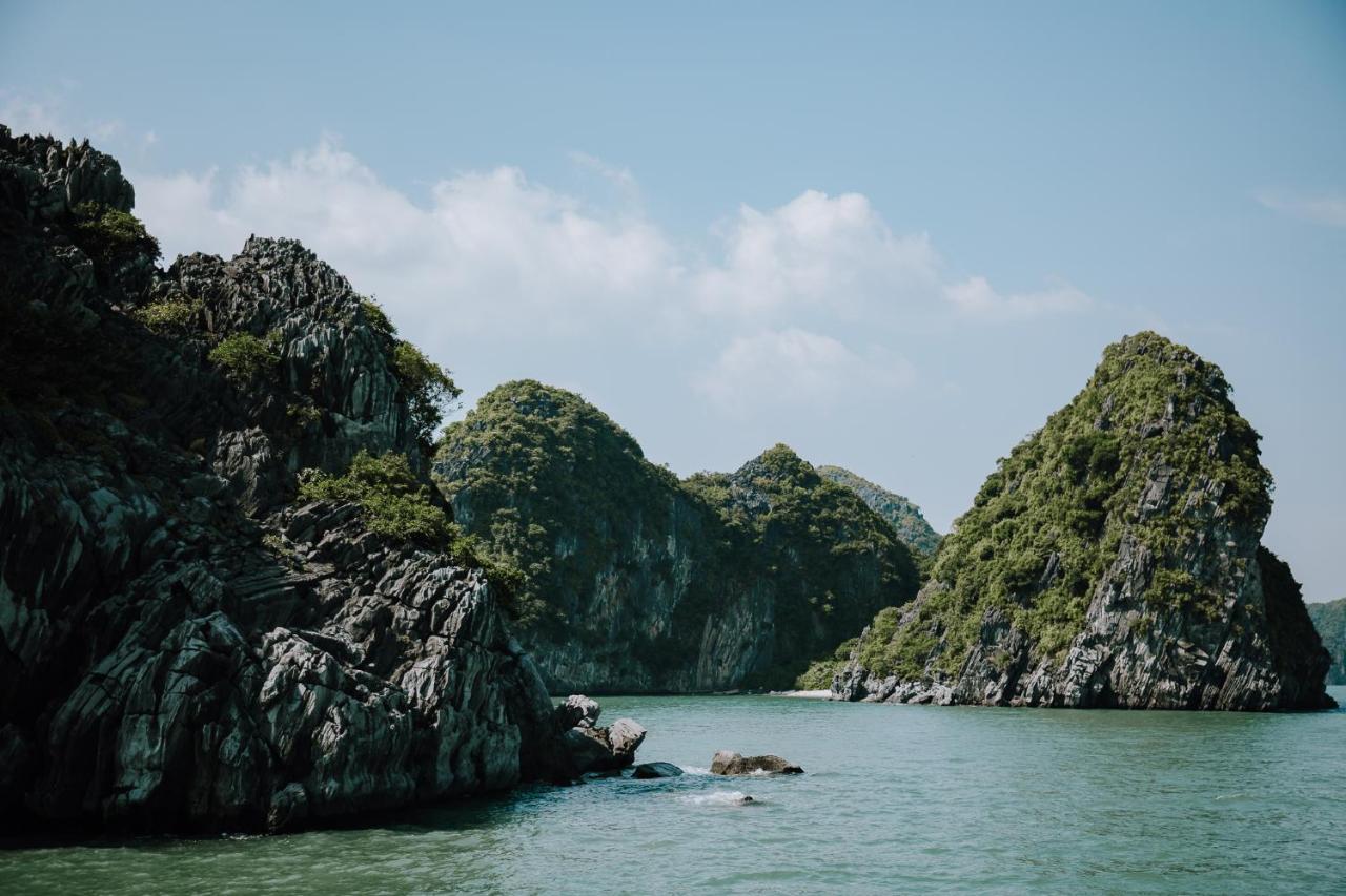 Отель Cat Ba Bay Cruises Dong Khe Sau Экстерьер фото