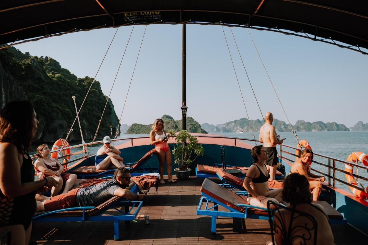 Отель Cat Ba Bay Cruises Dong Khe Sau Экстерьер фото